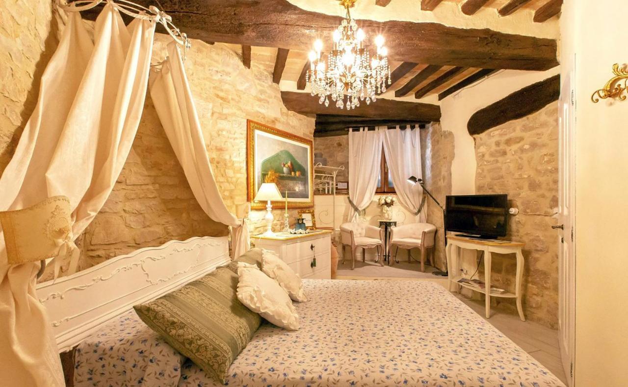 Residenza Teatro Antico Hotell Todi Eksteriør bilde